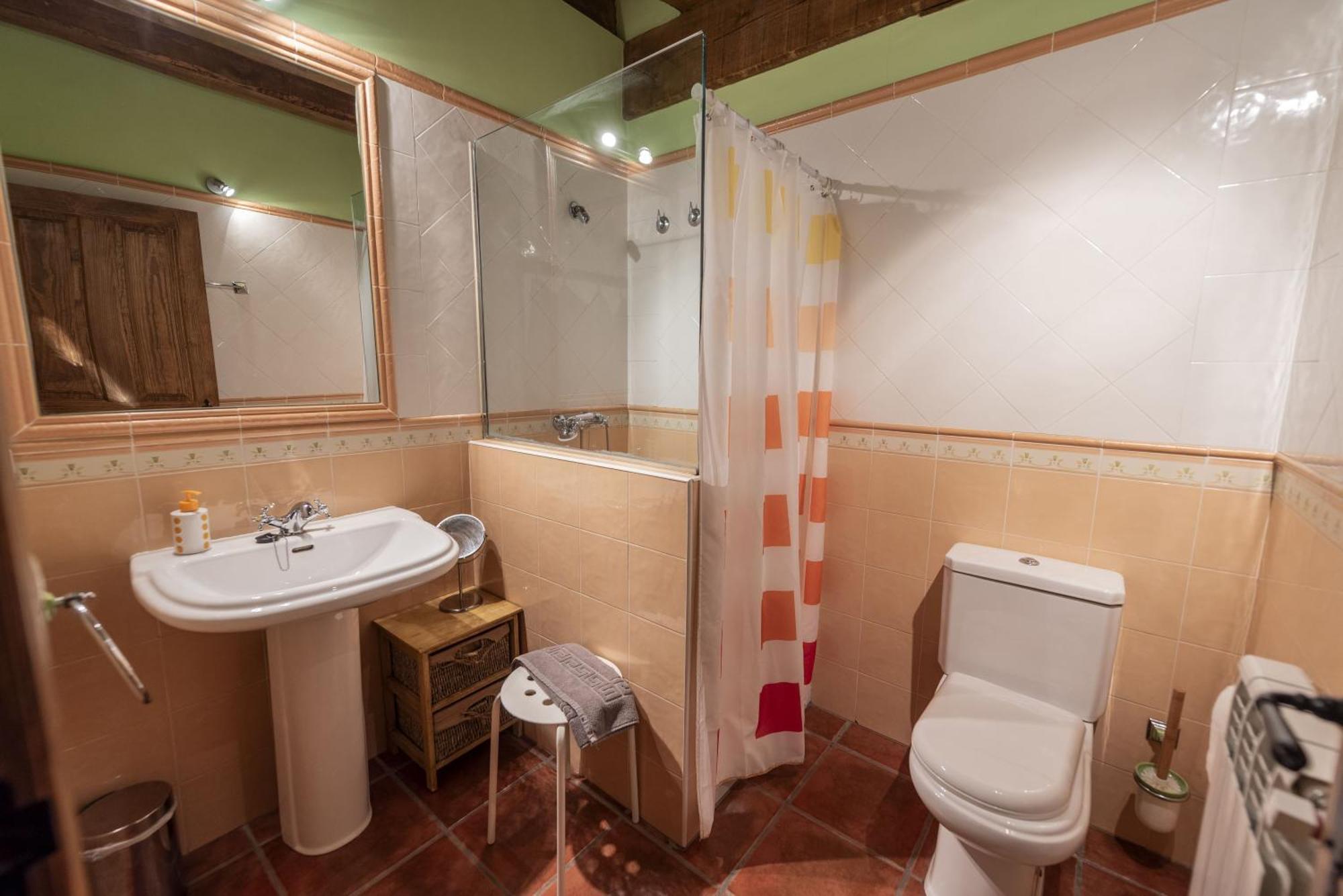La Hacendera Entre Hoces - 20-28Pax-10 Hab Con Banos En Suite Maderuelo Kültér fotó