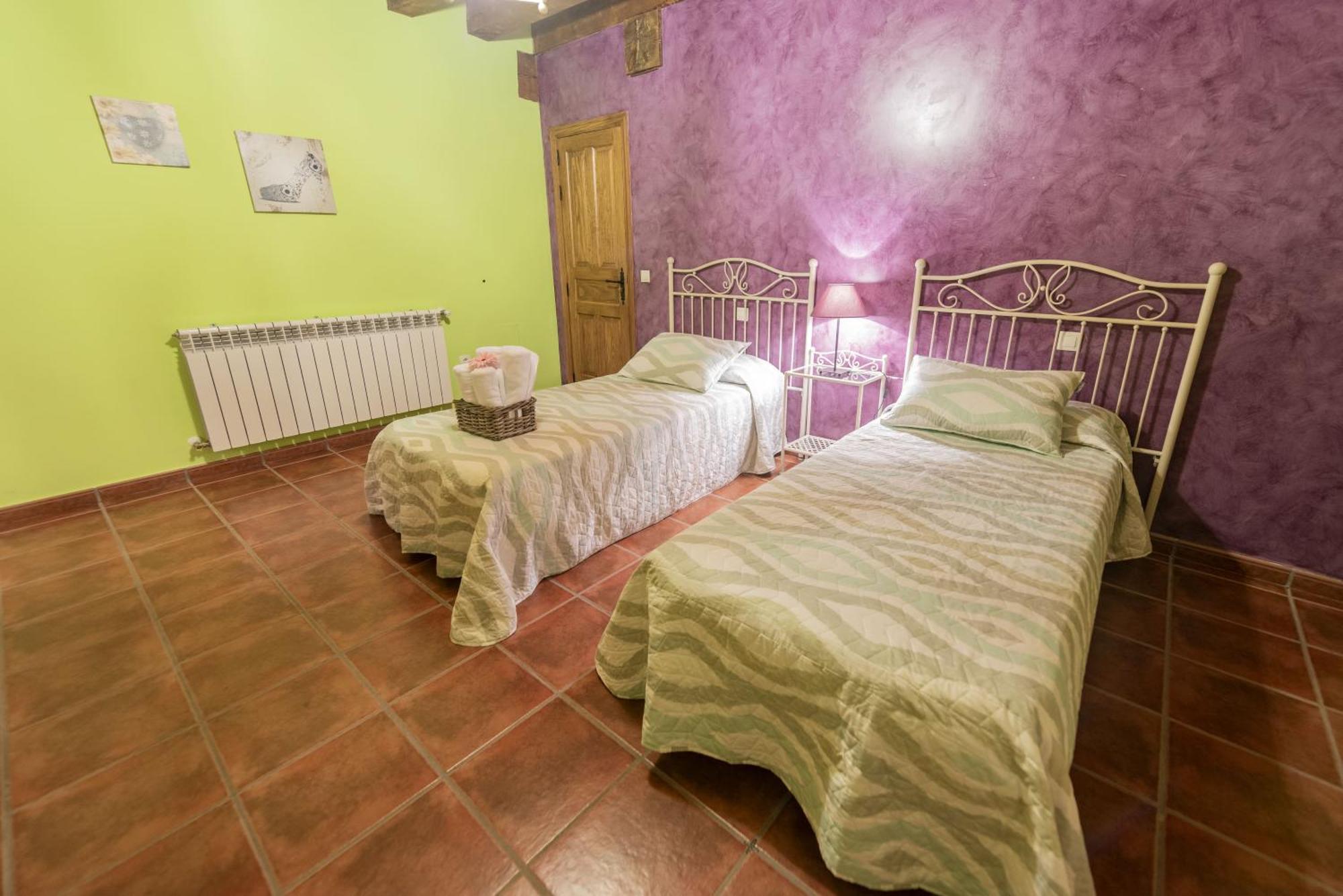 La Hacendera Entre Hoces - 20-28Pax-10 Hab Con Banos En Suite Maderuelo Kültér fotó